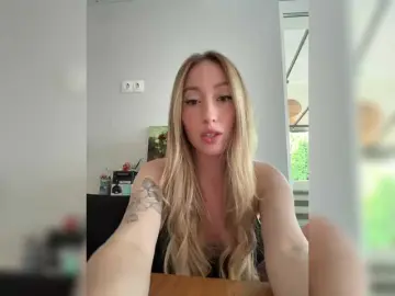 Bongacams Nude Webcam of KiraBlake