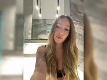 Bongacams Sex Cam of KiraBlake