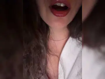 Bongacams Adult Webcam of FeeBee