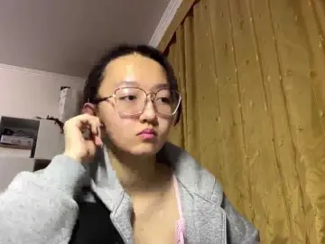 Bongacams Live Sex Cam of MellieTormey