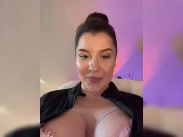Bongacams Live Sex Cam of M-O-L-N-I-Y-A