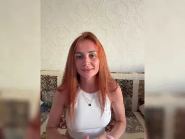 Bongacams Private Sex Chat of SweetQueen11