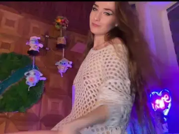 Bongacams Free Live Porn of CandyBoom