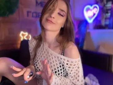 Bongacams Free Live Porn of CandyBoom