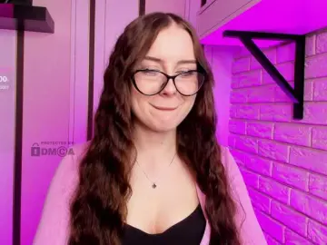 Bongacams Adult Video Chat of LunaMeow