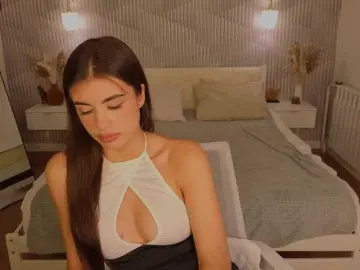 Bongacams Live Sex Cam of Alisha-Blakee