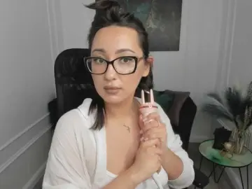 Bongacams Free Live Porn of EvaSarazardje