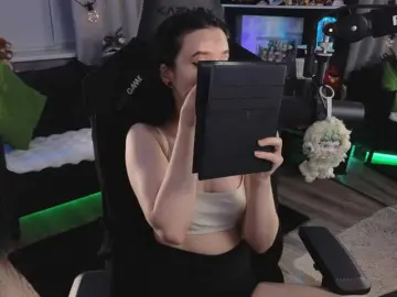 Bongacams Private Sex Chat of KiraLiLime