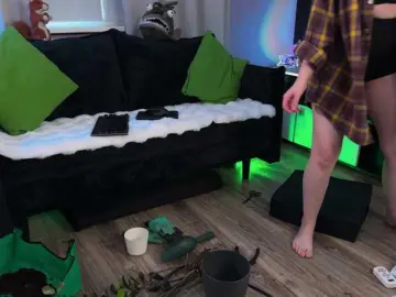 Bongacams Sex Cam of KiraLiLime