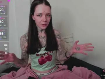 Bongacams Watch Live Sex Cams of OVERKO444