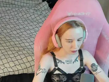 Bongacams Sex Cam of MoonScar