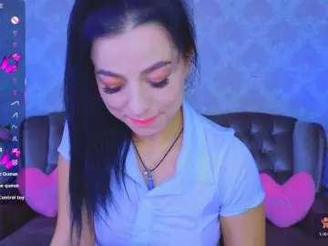 Bongacams Sex Cam of KitnissKiss