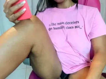 Bongacams Free Live Porn of NATALIKIDMAN