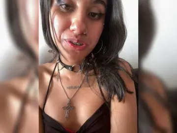Bongacams Live Sex Cam of Violettah1