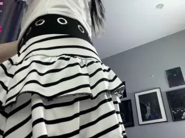 Bongacams Live Sex Cam of dark-girl