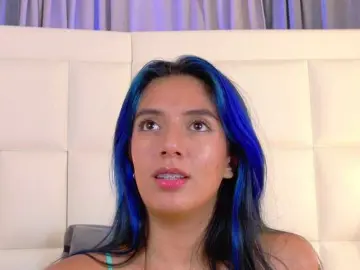Bongacams Free Live Porn of EmmaBleu