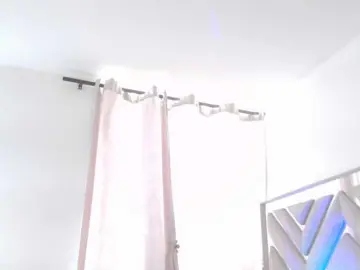 Bongacams Watch Live Sex Cams of AlanaRouse1