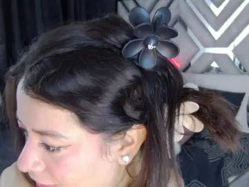 Bongacams Nude Webcam of AlanaRouse1