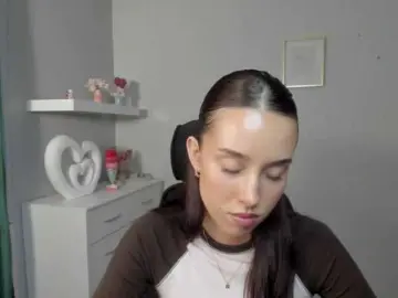 Bongacams Adult Webcams of adeleLive