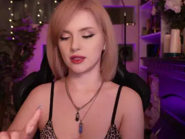 Bongacams Watch Live Sex Cams of ChristieWade