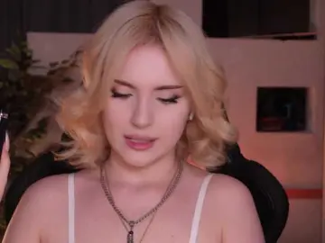 Bongacams Live Porn of ChristieWade