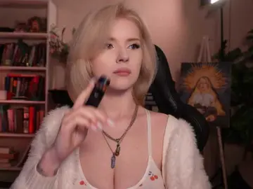 Bongacams Live Sex Cam of ChristieWade