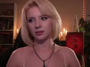Bongacams Live Porn of ChristieWade
