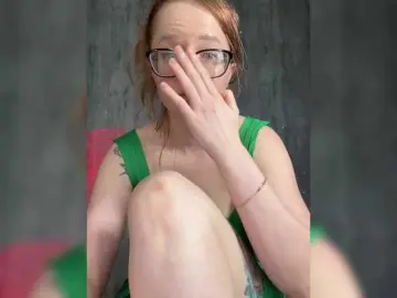 Bongacams Private Sex Chat of Emma4coy