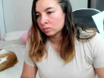 Bongacams Live Sex of LaraCat1