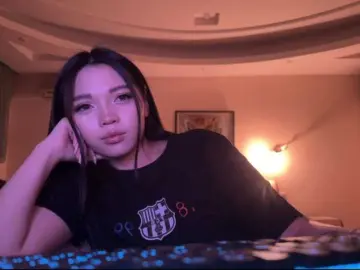 Bongacams Watch Live Sex Cams of konfetkamarmeladkaa