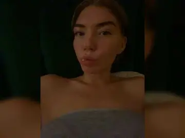 Bongacams Best Webcam of LisaaaAlisa