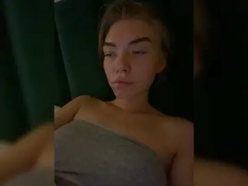 Bongacams Free Porn Cam of LisaaaAlisa