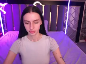 Bongacams Live Porn of SnowWhiteee