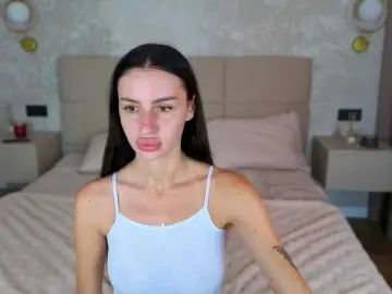 Bongacams Nude Webcam of SnowWhiteee