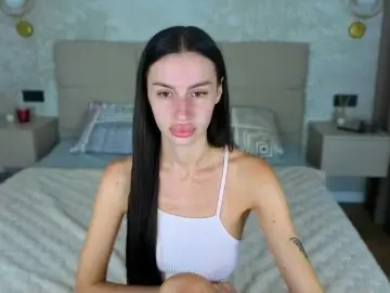 Bongacams Nude Webcam of SnowWhiteee
