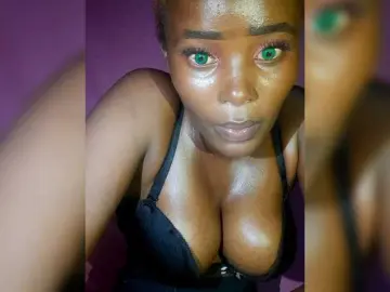 Bongacams Sex Cam of BlacksugarBaby