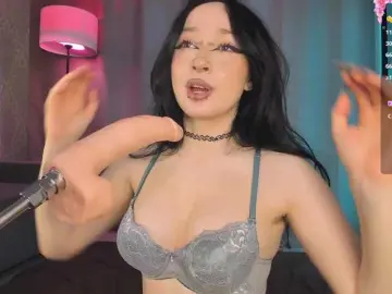 Bongacams Live Sex Cam of Juicy-Vikki