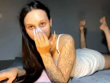 Bongacams Best live sex cam show of GertudeLagman