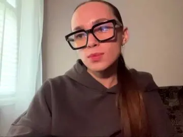Bongacams Private Sex Chat of DaliaTronstad