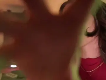 Bongacams Watch Live Sex Cams of EmmSee