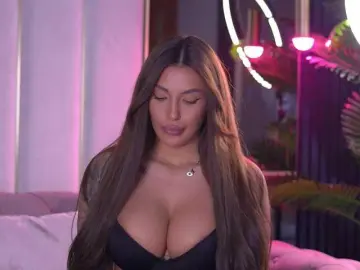 Bongacams Best Webcam of AishaaDevoe