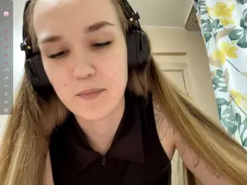 Bongacams Free Live Porn of JeaneMckaskle