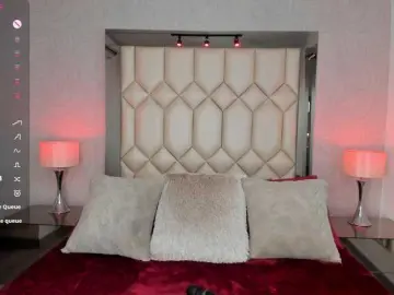 Bongacams Watch Live Sex Cams of DollyConnor