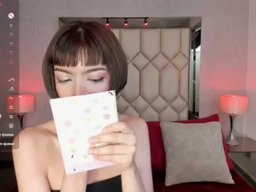 Bongacams Watch Live Sex Cams of DollyConnor