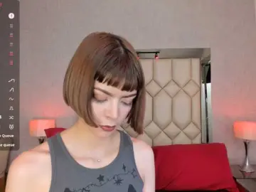 Bongacams Free Porn Cam of DollyConnor