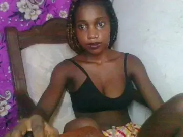 Bongacams Nude Webcam of LovelyBlackGirl