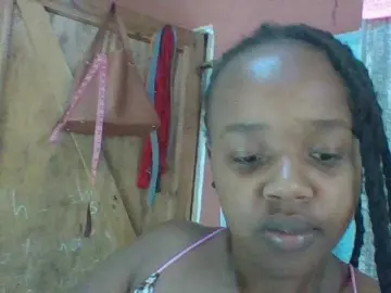 Bongacams Adult Webcam of Sexymamasirra22