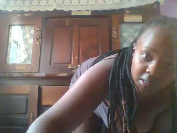 Bongacams Sex Chat of Sexymamasirra22