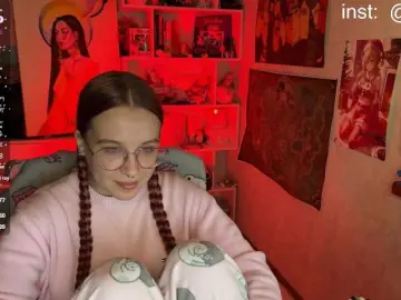Bongacams Live Sex Cam of adrenalinse