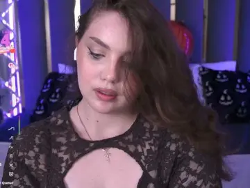 Bongacams Watch Live Sex Cams of LuxSopphia